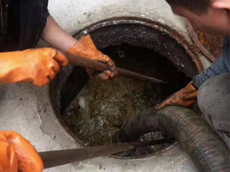 盐湖化油池、化粪池清理要做哪些安全措施？